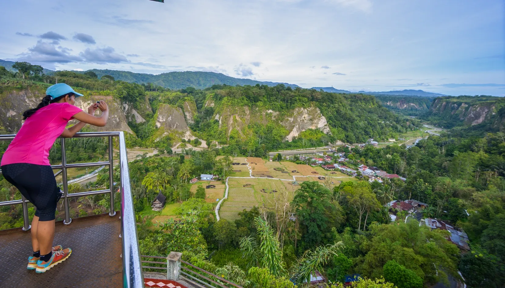 ngarai-sianok-bukittinggi