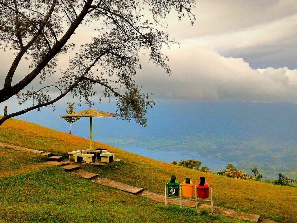 puncak lawang